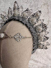 Load image into Gallery viewer, Crystal Rose Halo &amp; Headchain

