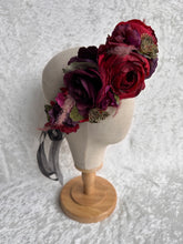 Load image into Gallery viewer, Romance Rose Crown