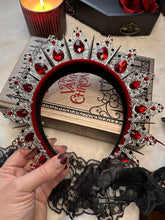 Load image into Gallery viewer, The Vampire Queen Crown