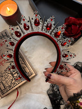 Load image into Gallery viewer, The Vampire Queen Crown