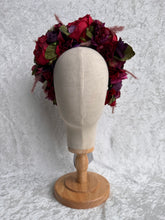 Load image into Gallery viewer, Romance Rose Crown