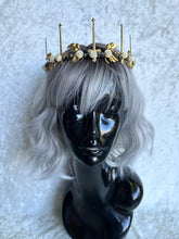Load image into Gallery viewer, Valor Tiara with Pyrite and Roses
