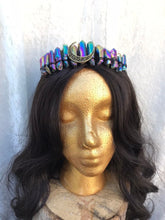 Load image into Gallery viewer, Black Crystal Crown With Crescent Moon